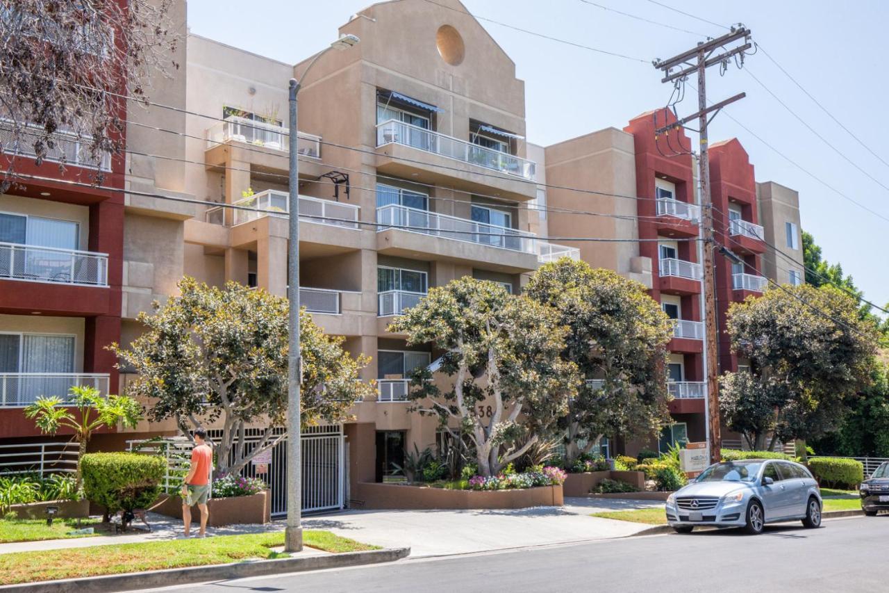 Hollywood 1br W Gym Pool Nr Shops Lax-53 Los Angeles